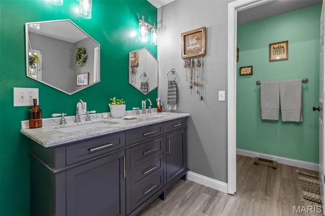 $598,900 | 9525 East Vista Drive, Hillsboro, MO 63050