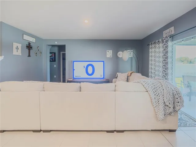 $2,300 | 218 Zircon Road, Kissimmee, FL 34758