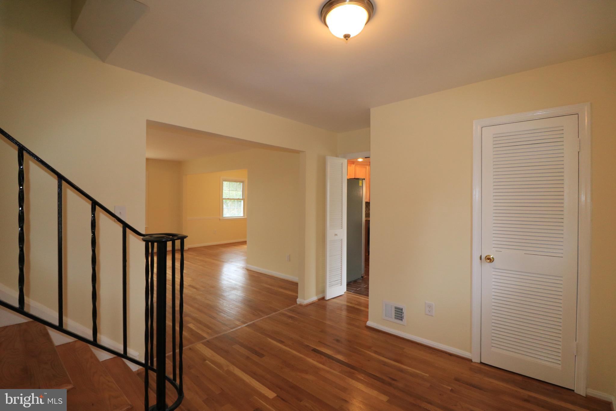 12600 Garden Gate Road Silver Spring, MD 20902 - Photo 13 of 51