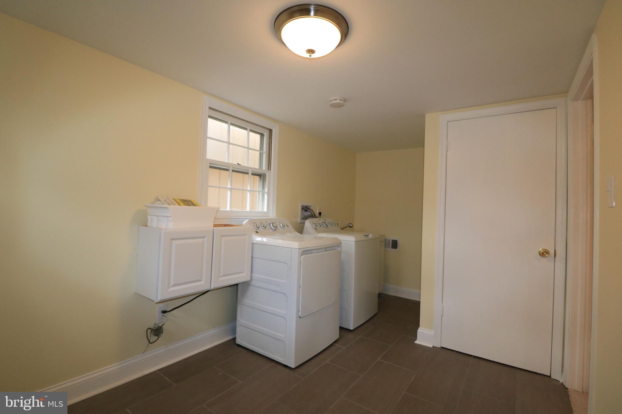 12600 Garden Gate Road Silver Spring, MD 20902 - Photo 15 of 51