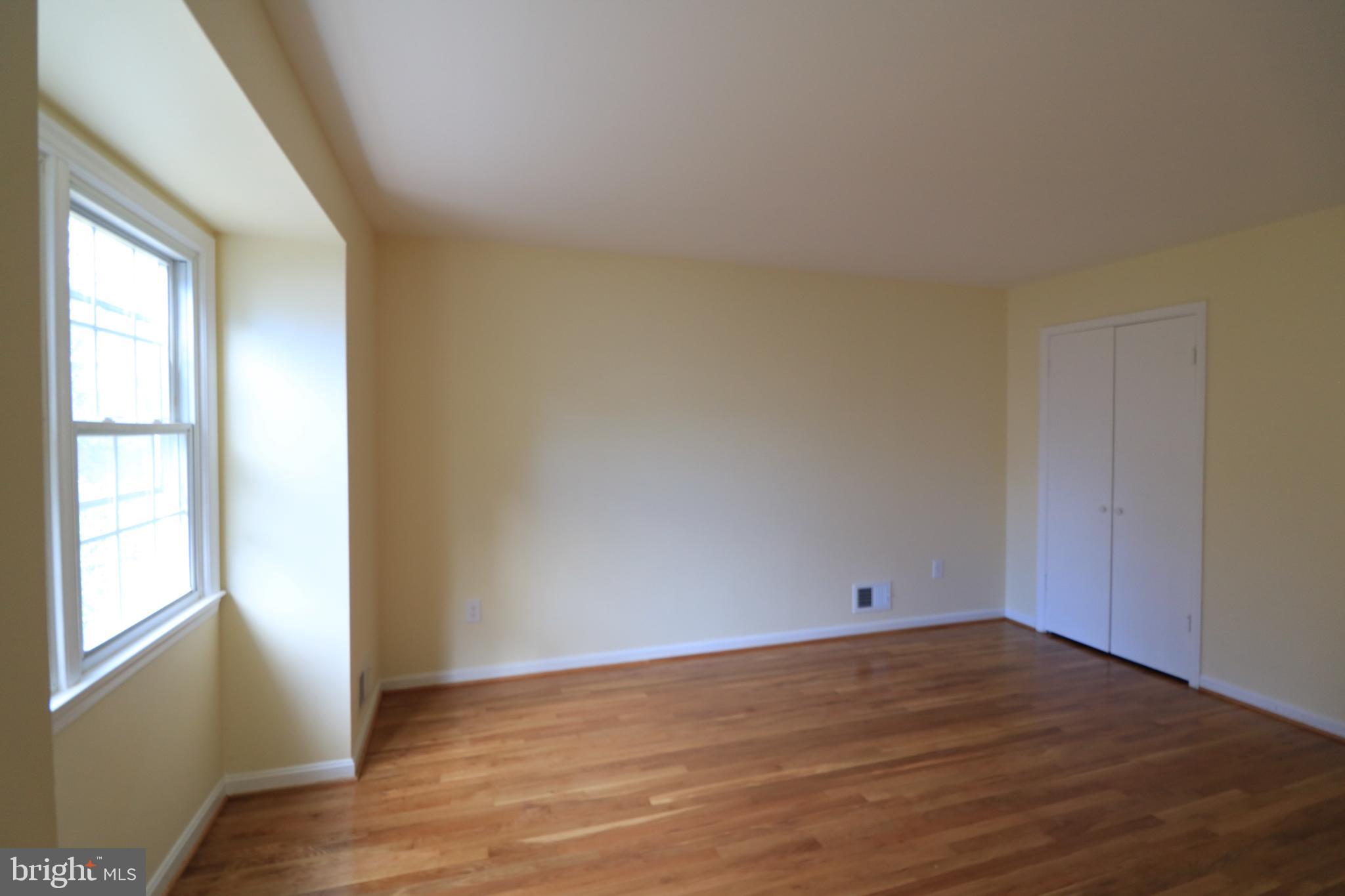 12600 Garden Gate Road Silver Spring, MD 20902 - Photo 29 of 51