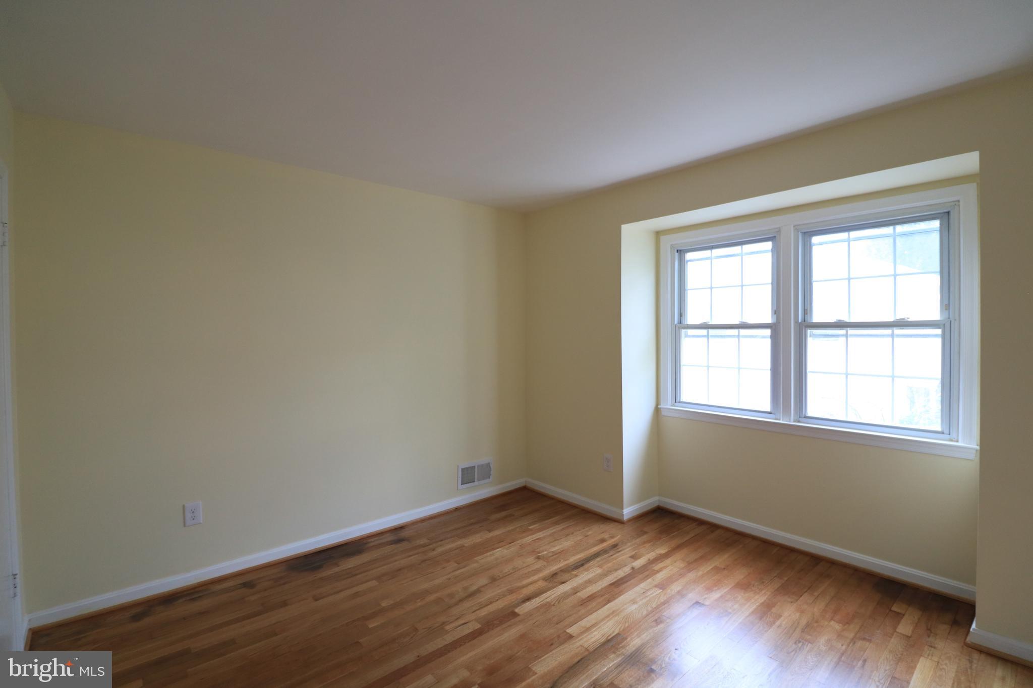 12600 Garden Gate Road Silver Spring, MD 20902 - Photo 32 of 51