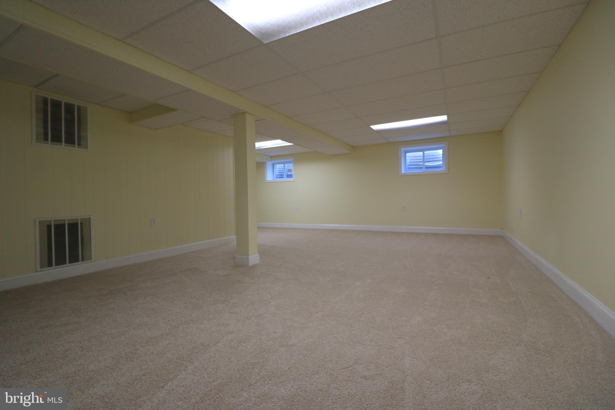 12600 Garden Gate Road Silver Spring, MD 20902 - Photo 37 of 51