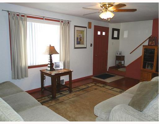 1503 McCully Road Castle Shannon, PA 15234 - Photo 5 of 18 Living Room.