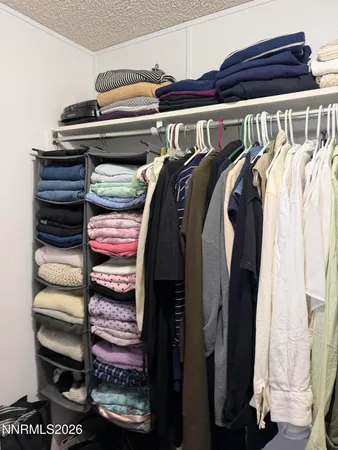 $180,000 | 14 Boyd Court, Round Mountain, NV 89045