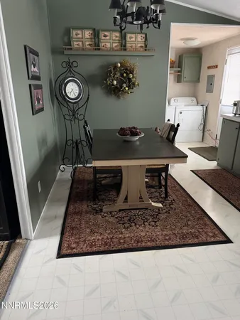 $180,000 | 14 Boyd Court, Round Mountain, NV 89045