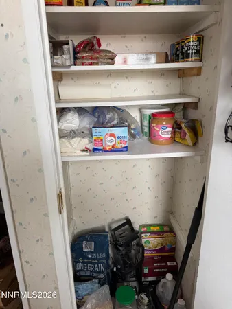 $180,000 | 14 Boyd Court, Round Mountain, NV 89045