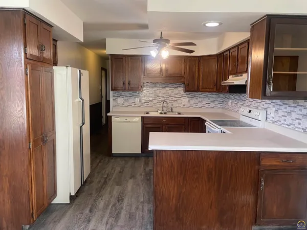 $339,000 | 14351 S Road, Mayetta, KS 66509