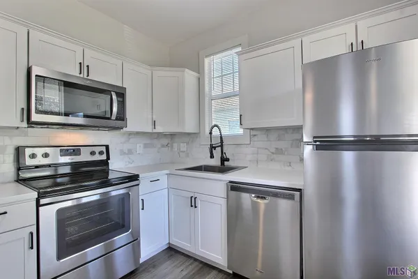 $1,400 | 1924 Elvin Drive, Baton Rouge, LA 70810