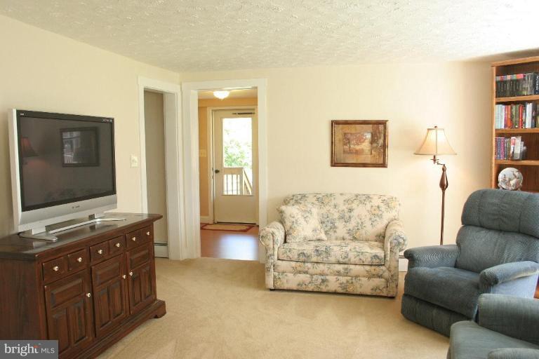 2610 Sandy Hook Road Forest Hill, MD 21050 - Photo 12 of 16 Living Room