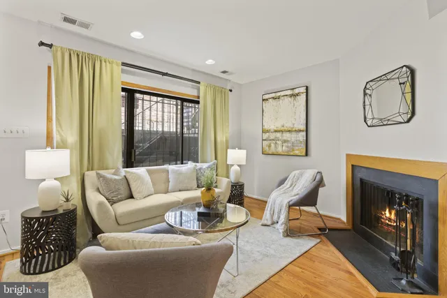 $615,000 | 1435 Corcoran Street Northwest, Unit 3, Washington, DC 20009