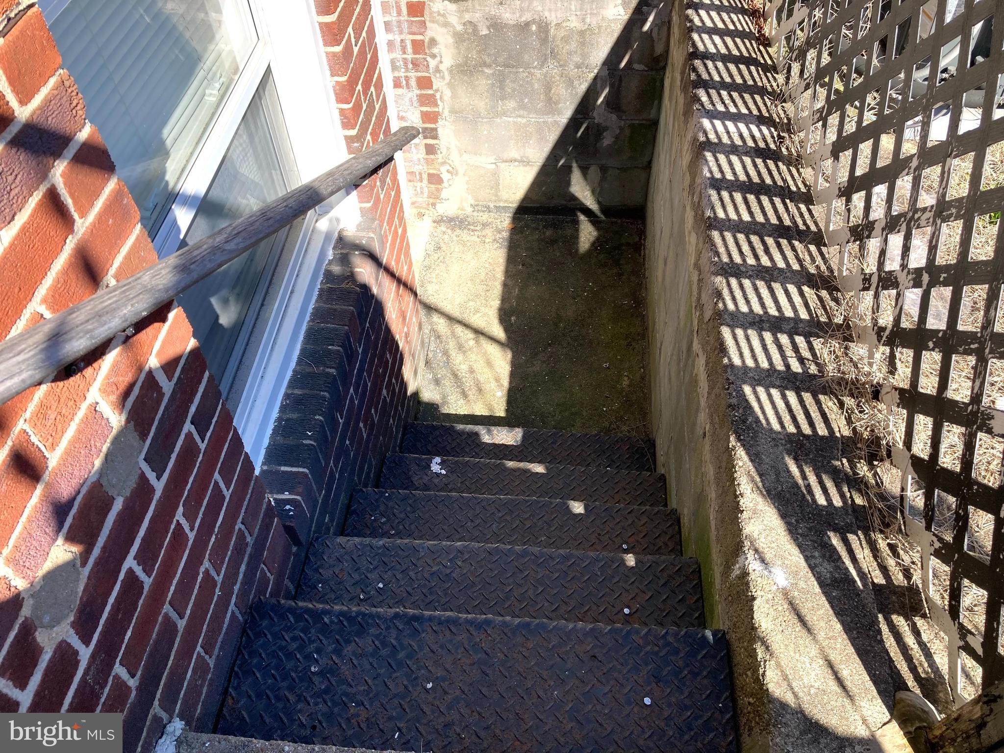 2917 Edison Highway Baltimore, MD 21213 - Photo 44 of 56 Outdoor Stairs in Back