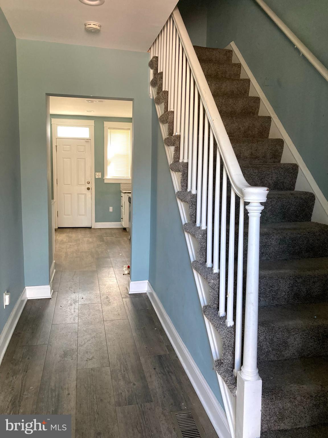 2917 Edison Highway Baltimore, MD 21213 - Photo 7 of 56 Foyer
