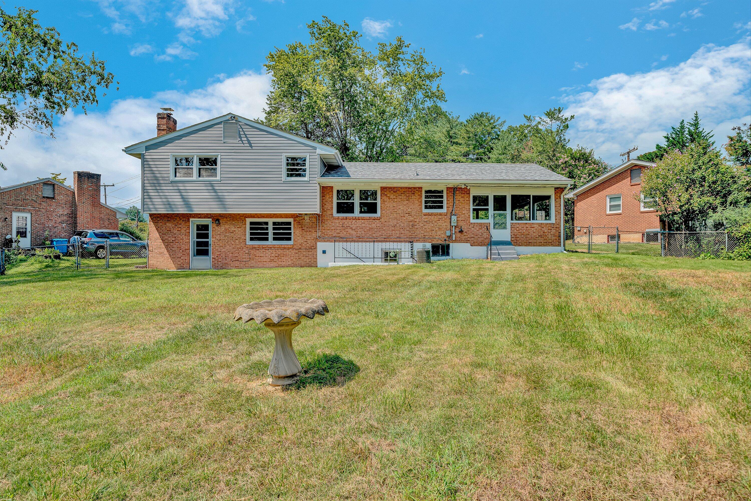 5008 Bruceton Road Southwest Roanoke, VA 24018 - Photo 32 of 33 33-VM-05262