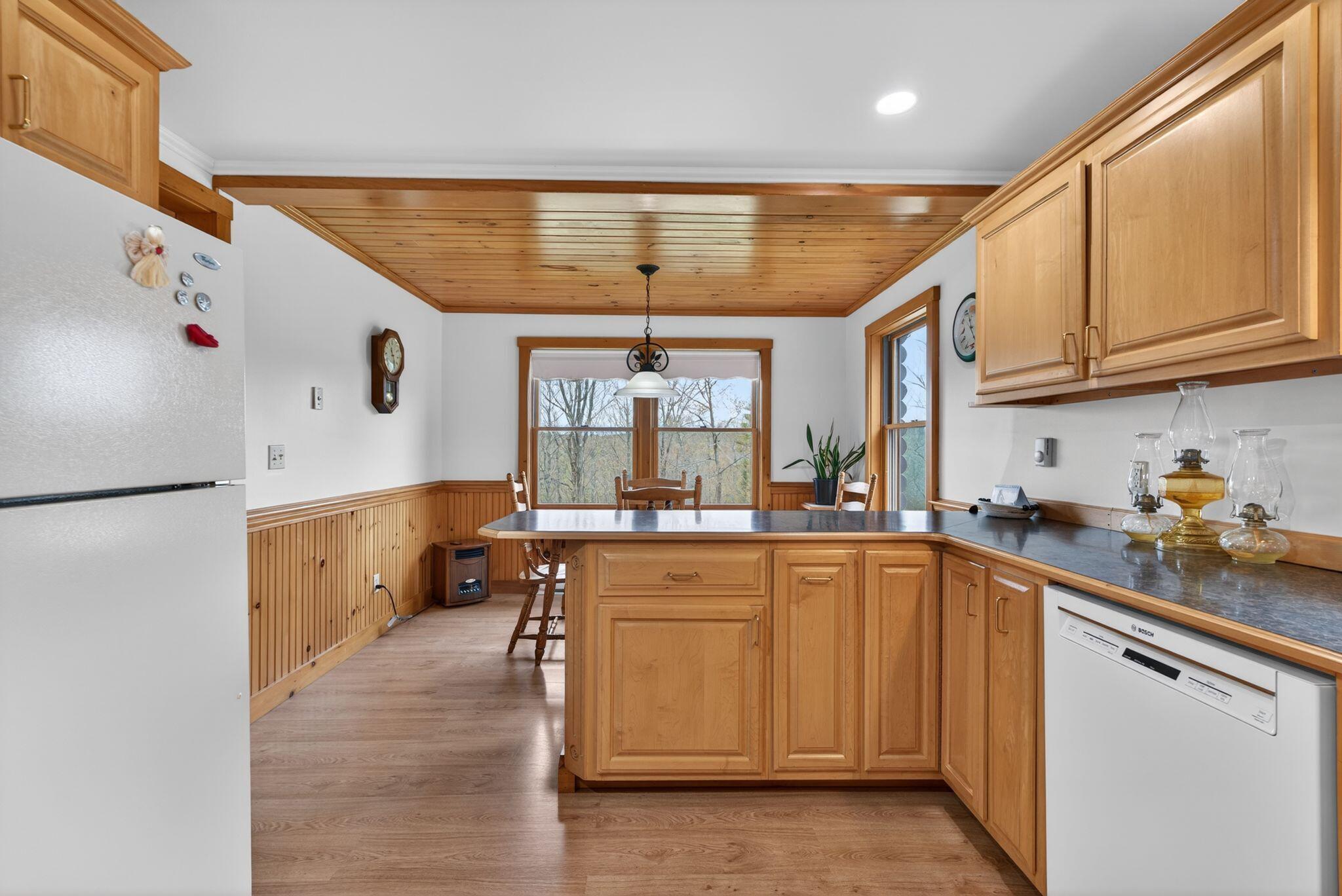 276 Middle Road Dresden, ME 04342 - Photo 42 of 64 37_DSC09475