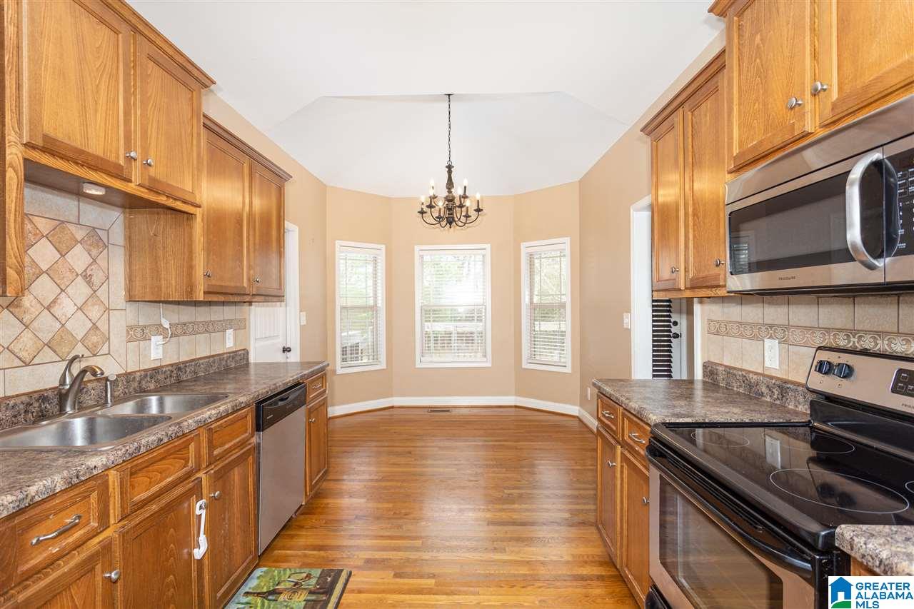 535 Traci Circle Riverside, AL 35135 - Photo 11 of 45