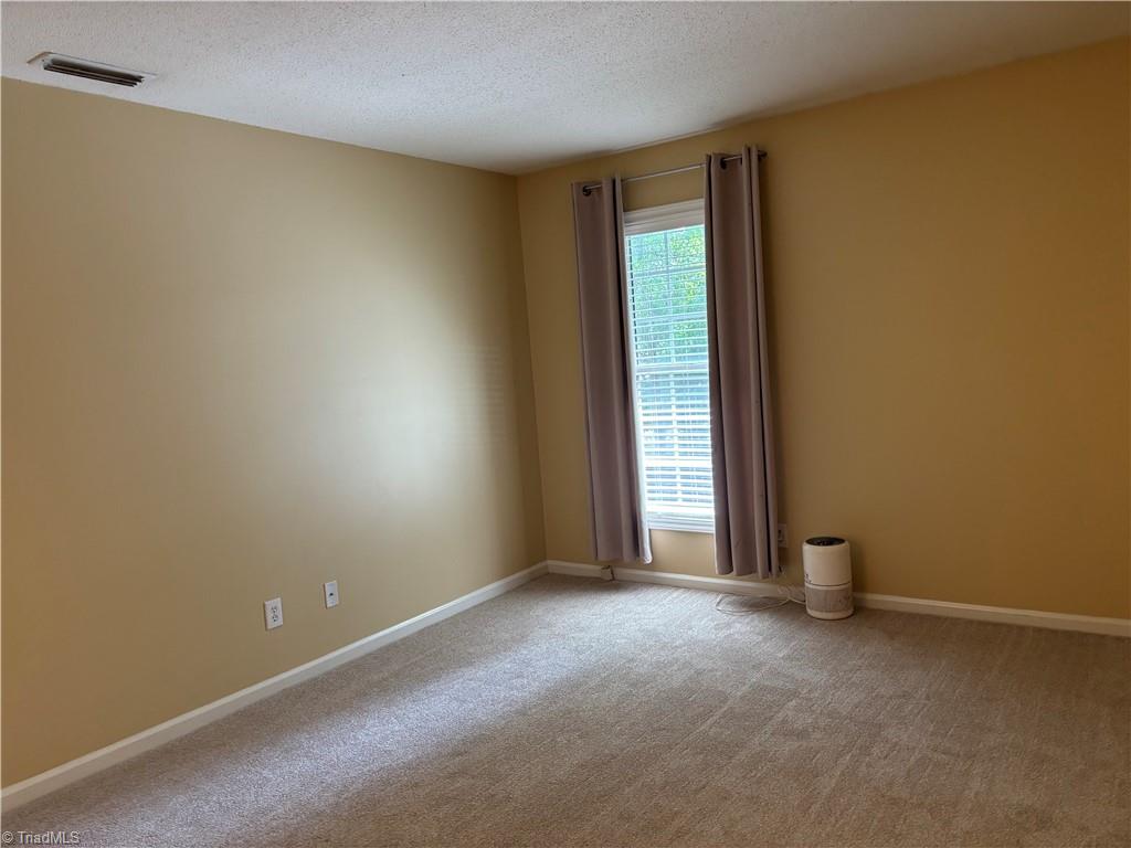625 Balfour Road Winston-Salem, NC 27104 - Photo 11 of 18