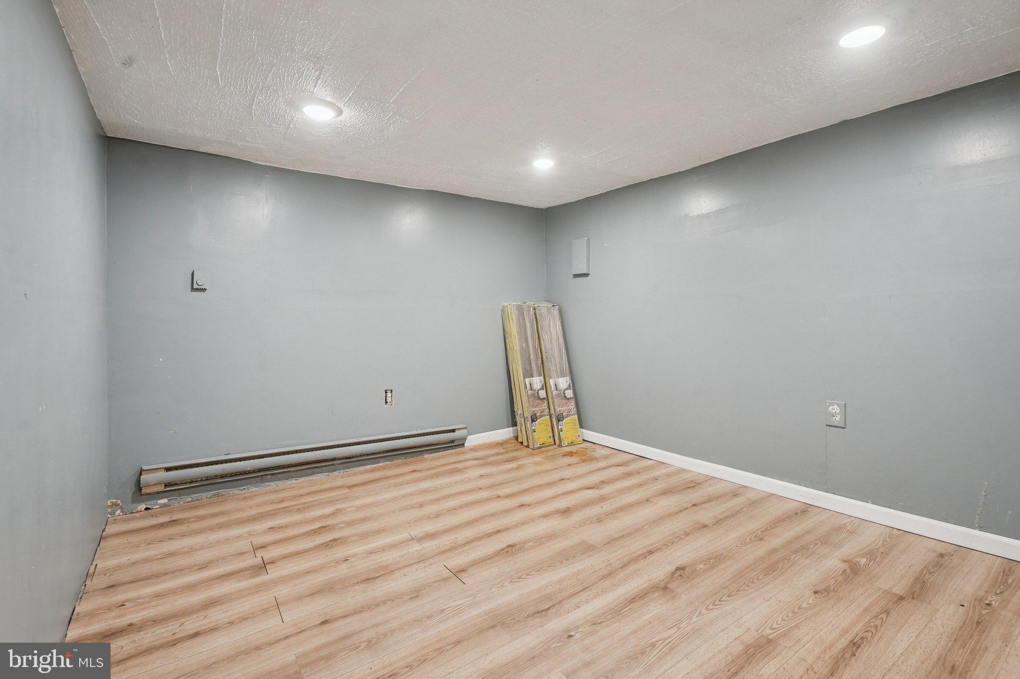 5536 Wheeler Street Philadelphia, PA 19143 - Photo 11 of 22
