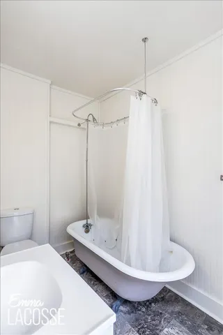 $250,000 | 318 Diamond Avenue Southeast, Grand Rapids, MI 49506