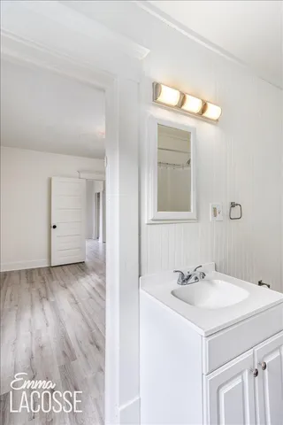 $250,000 | 318 Diamond Avenue Southeast, Grand Rapids, MI 49506