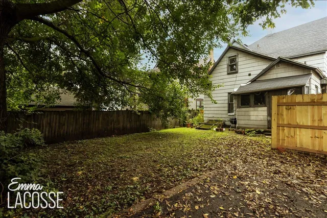 $250,000 | 318 Diamond Avenue Southeast, Grand Rapids, MI 49506