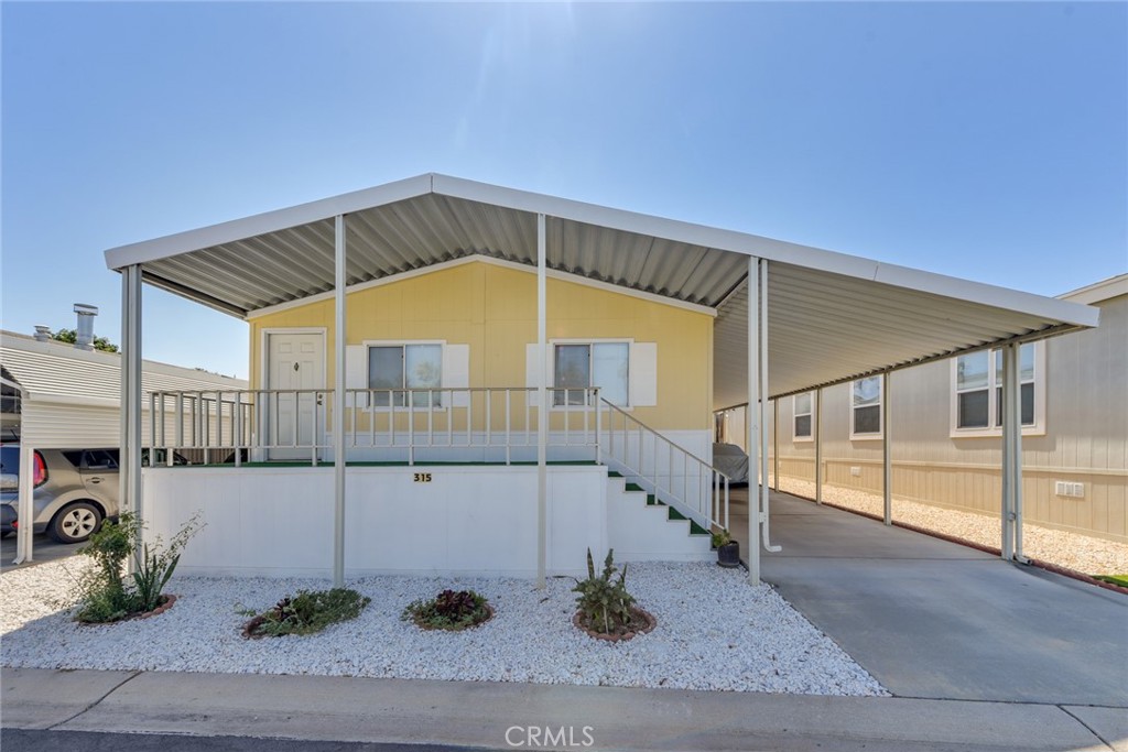 4000 Pierce Street, Unit 315 Riverside, CA 92505 - Photo 1 of 28 Gallery Image 1
