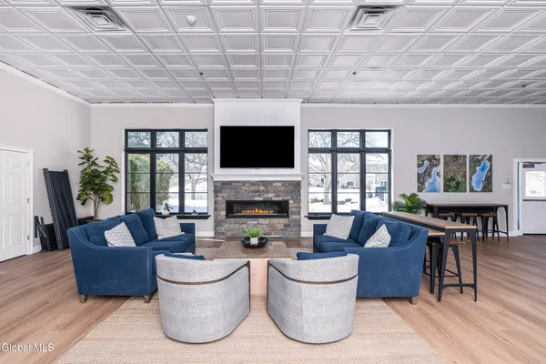 $1,450,000 | 4 Beach Court, Saratoga Springs, NY 12866