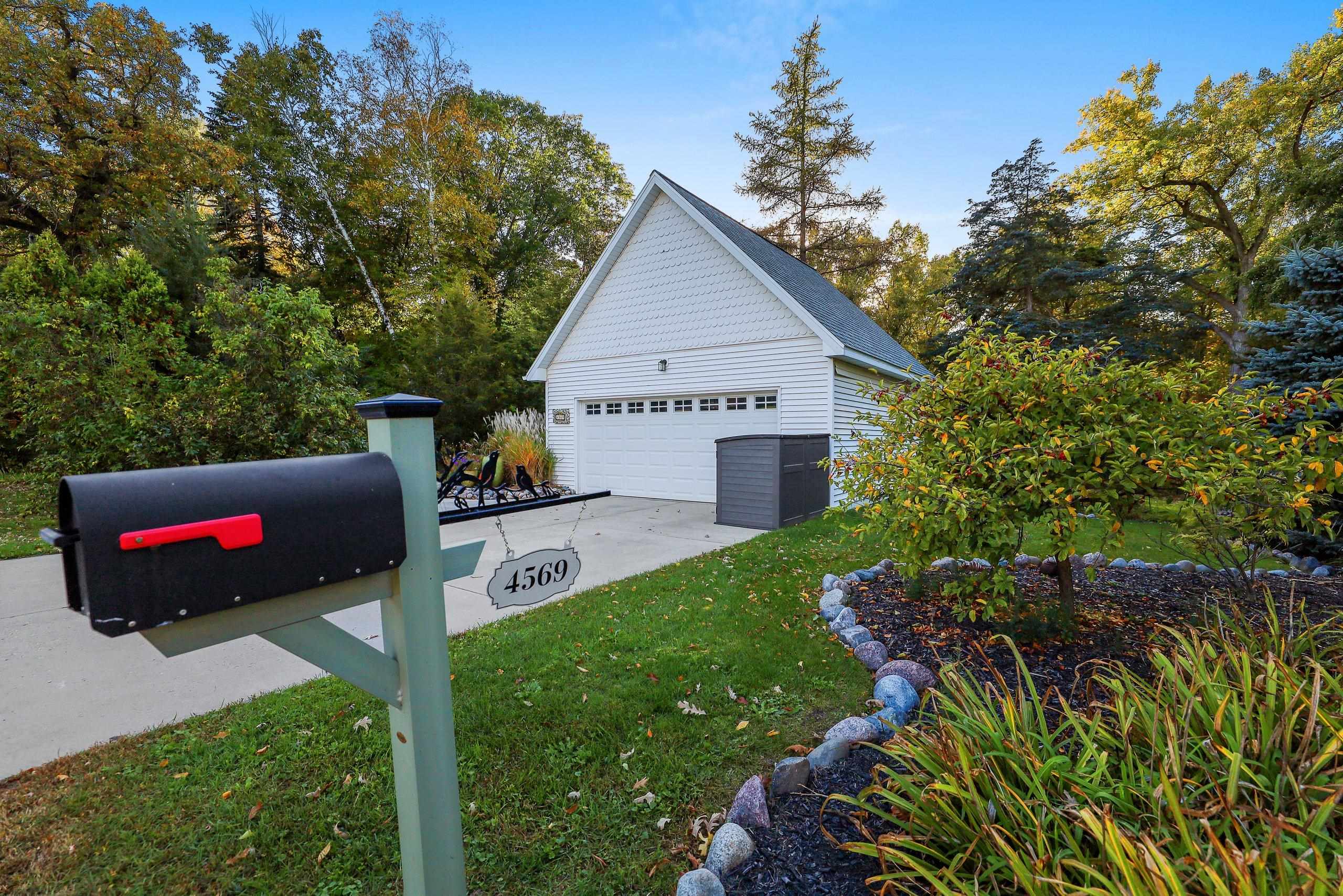 4569 Edgewater Beach Road Green Bay, WI 54311 - Photo 64 of 73 Gallery Image 64