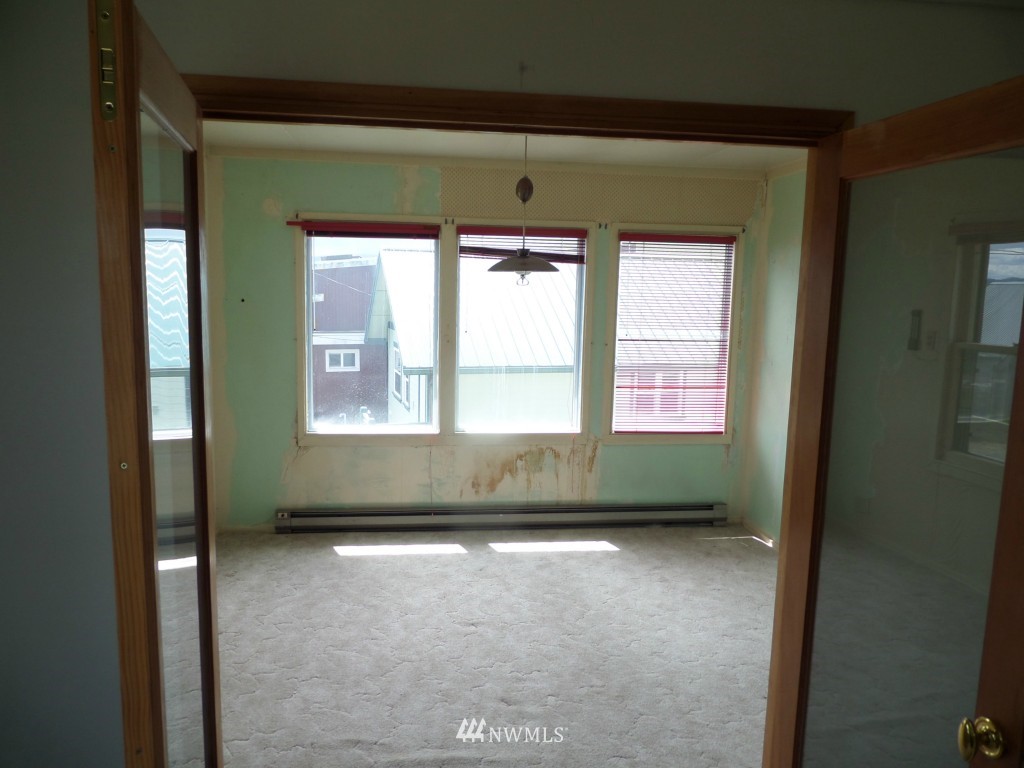830 Beckett Point Road Port Townsend, WA 98368 - Photo 10 of 25 Gallery Image 10