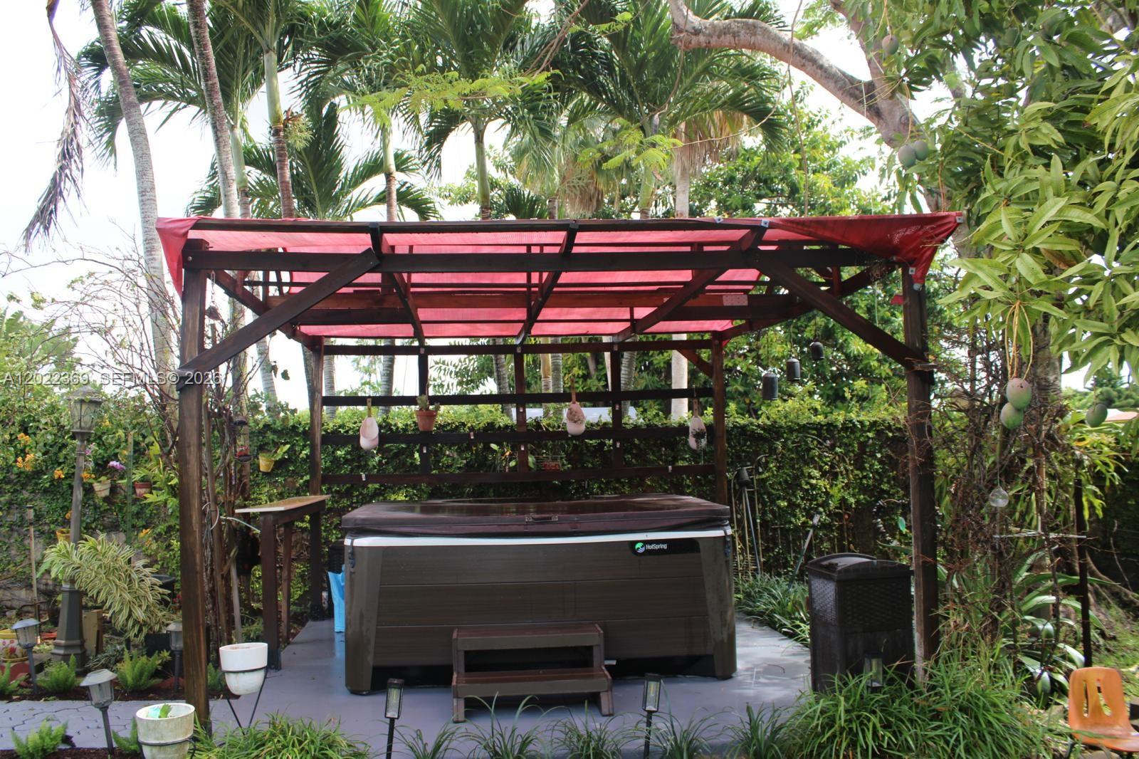 6371 Southwest 109th Court Miami, FL 33173 - Photo 34 of 45
