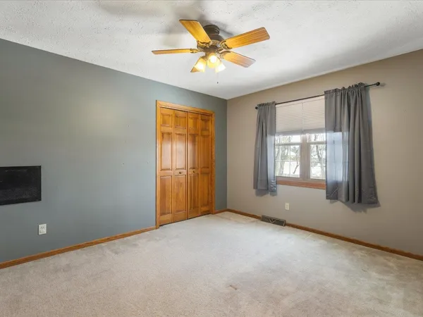 $379,900 | 6376 Grassridge Road, Rockford, IL 61108
