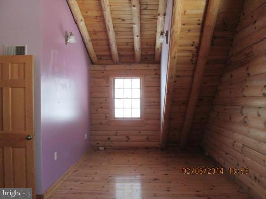 13930 Fox Tower Road Thurmont, MD 21788 - Photo 21 of 29 Bedroom (Master)