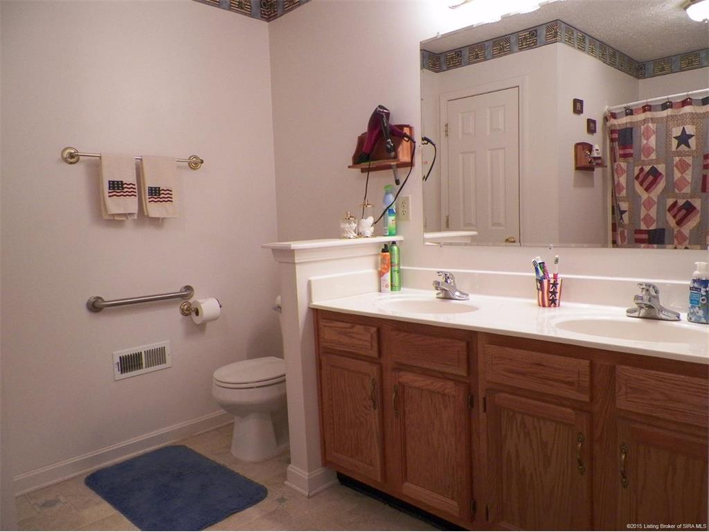 9510 Greenbrier Road Southeast Elizabeth, IN 47117 - Photo 21 of 40