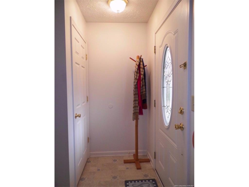 9510 Greenbrier Road Southeast Elizabeth, IN 47117 - Photo 6 of 40