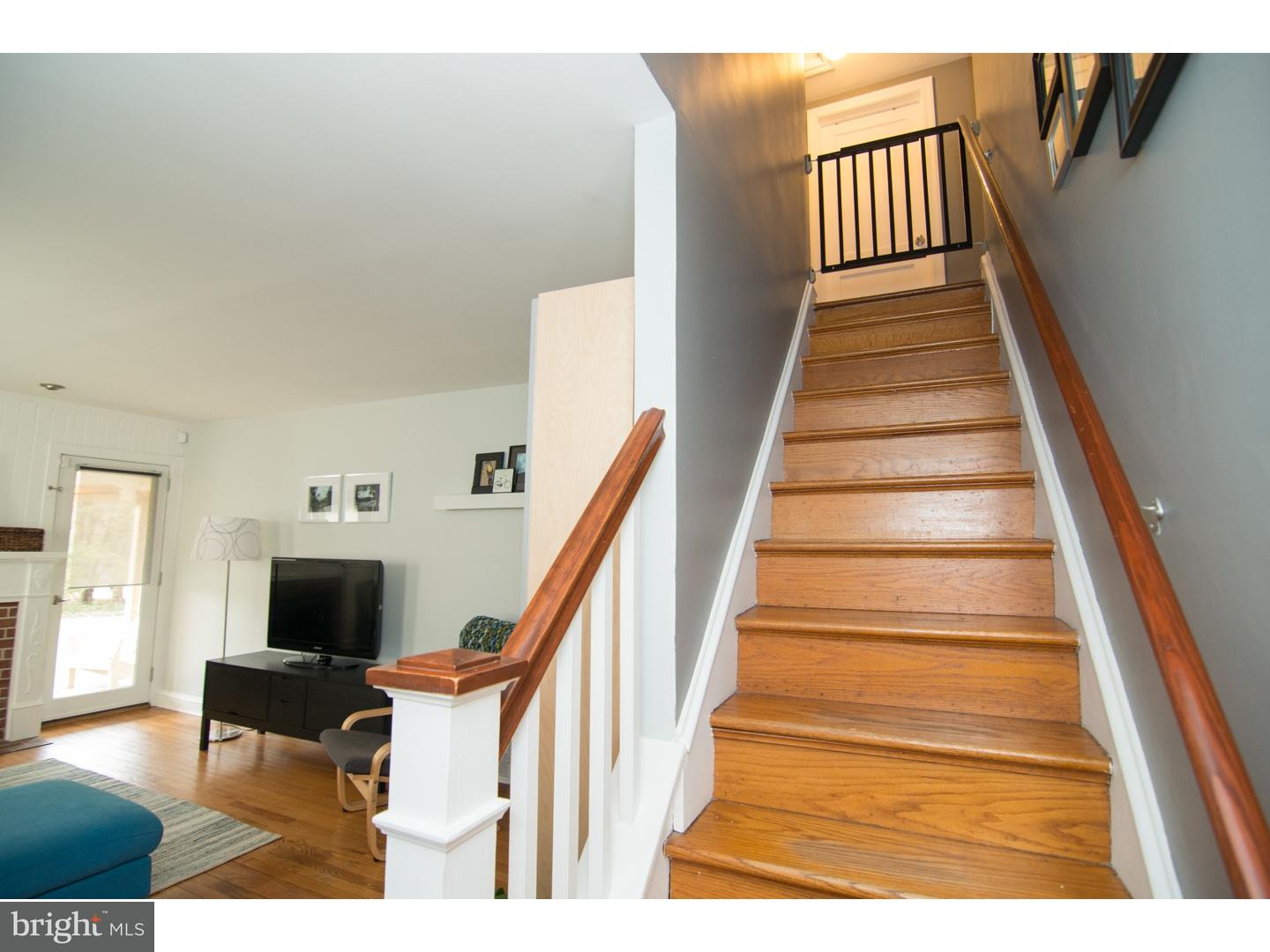 2781 Egypt Road Audubon, PA 19403 - Photo 11 of 25 Hallway