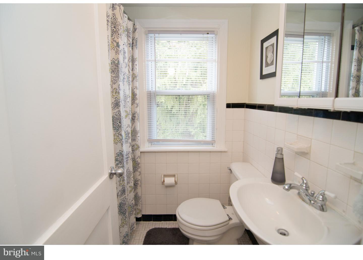 2781 Egypt Road Audubon, PA 19403 - Photo 17 of 25 Bathroom