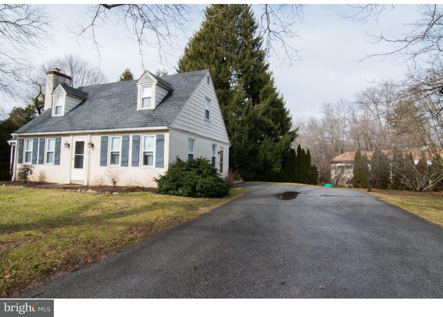 2781 Egypt Road Audubon, PA 19403 - Photo 23 of 25 Driveway
