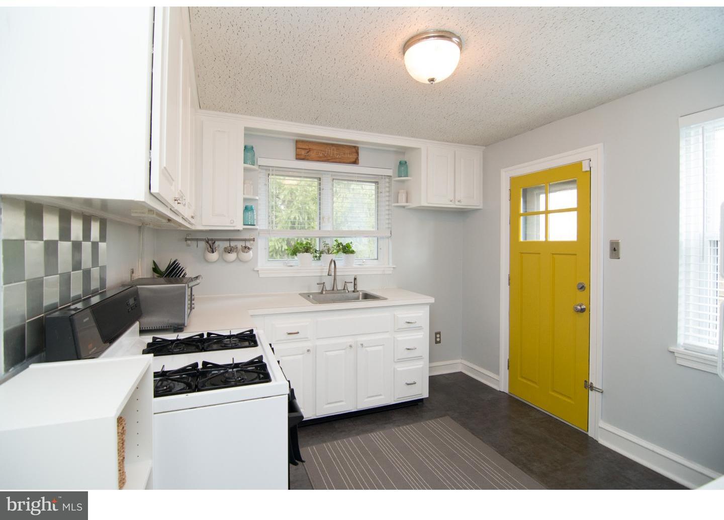 2781 Egypt Road Audubon, PA 19403 - Photo 7 of 25 Kitchen