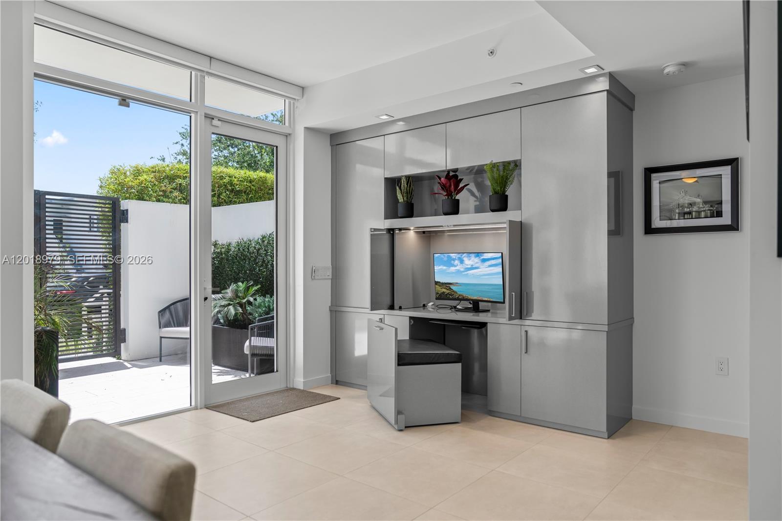 401 North Birch Road, Unit TH2 Fort Lauderdale, FL 33304 - Photo 8 of 14