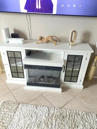 $1,400 | 2701 Riverside Drive, Unit 316B, Coral Springs, FL 33065