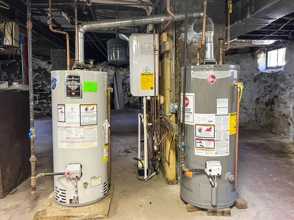 57 Vale Street Worcester, MA 01604 - Photo 41 of 42