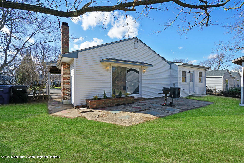 599 Hopping Road Belford, NJ 07718 - Photo 24 of 25 078_dsc06366-dsc06370_1