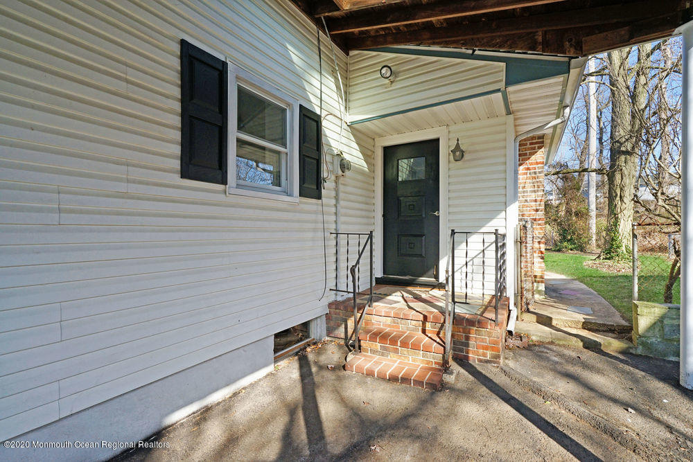 599 Hopping Road Belford, NJ 07718 - Photo 25 of 25 014_dsc06311-dsc06315_1