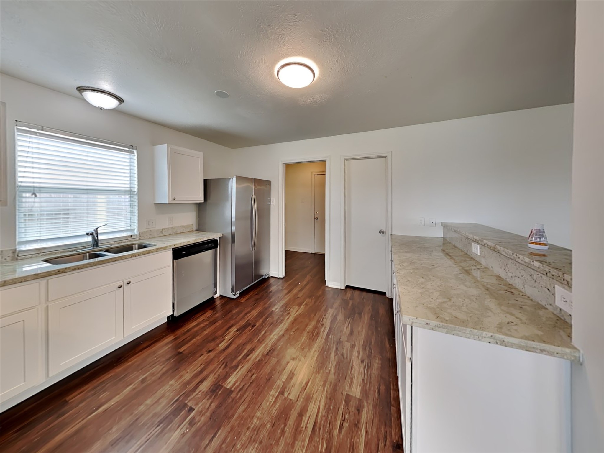 20146 Bluecreek Ridge Katy, TX 77449 - Photo 3 of 18