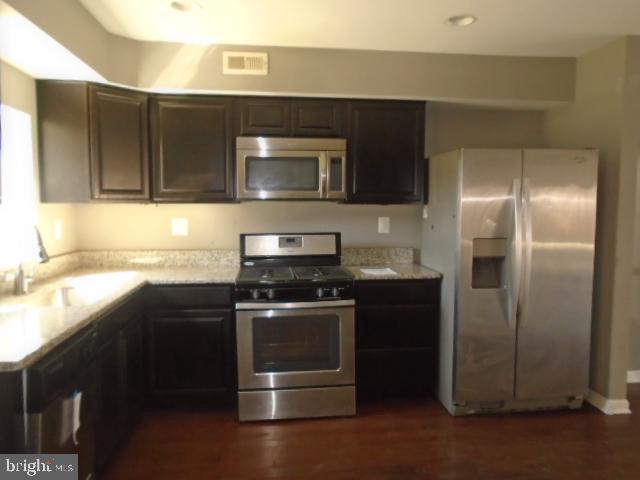 335 West Arundel Road Baltimore, MD 21225 - Photo 6 of 22