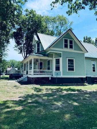 $195,000 | 415 East Washington Street, Sullivan, IN 47882