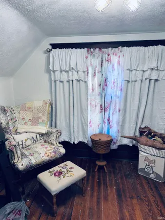 $195,000 | 415 East Washington Street, Sullivan, IN 47882