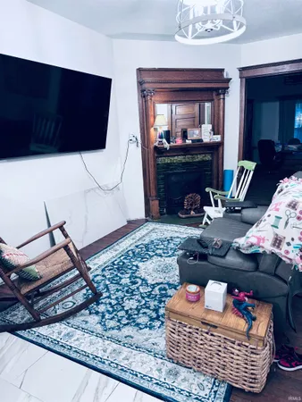 $195,000 | 415 East Washington Street, Sullivan, IN 47882