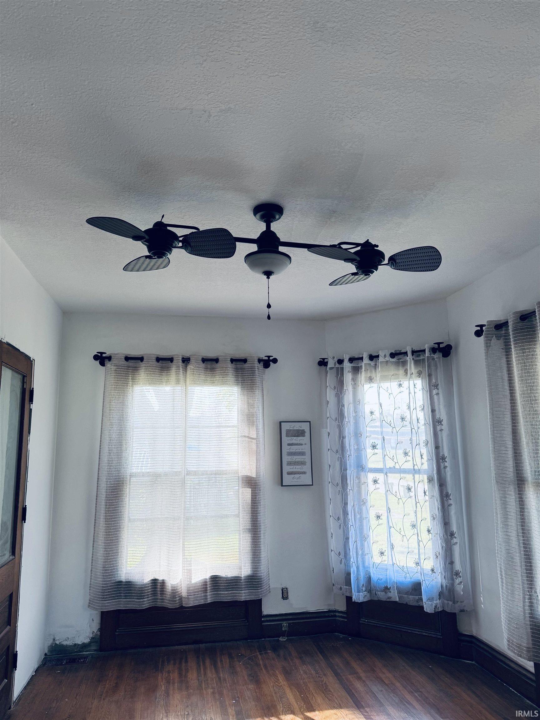415 East Washington Street Sullivan, IN 47882 - Photo 6 of 16