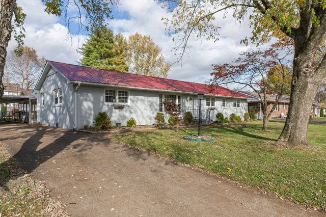 $310,000 | 502 9th Street, Lawrenceburg, TN 38464